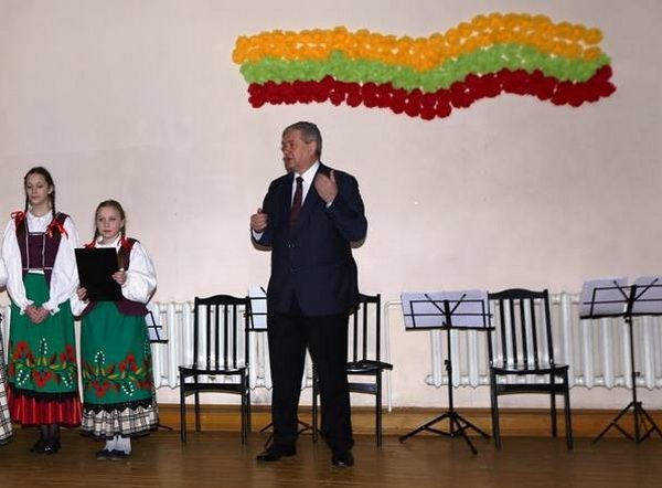 Renginys Valkininkuose „Myliu aš Tėvynę, Lietuvos šalelę“