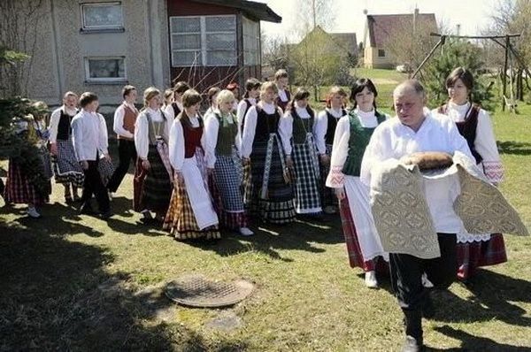 Šį sekmadienį Alovėje-Jurginių šventė su baikeriais iš Molėtų!