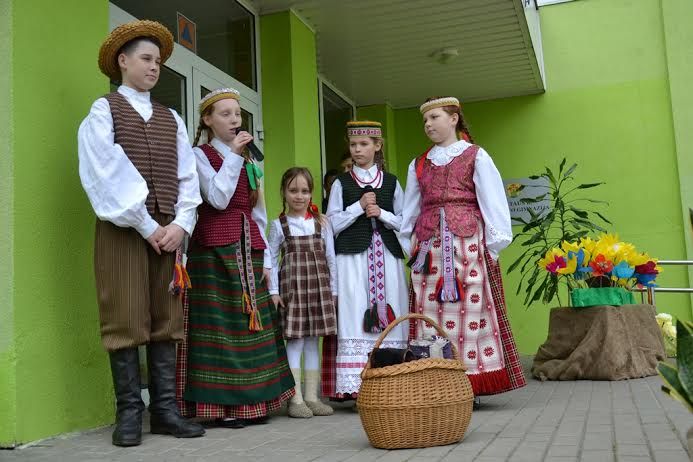 Miroslavo gimnazijos bendruomenė šventė Gimnazijos dieną