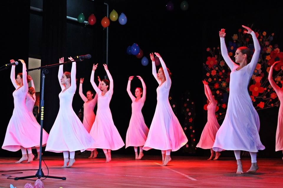 „PAVASARINIS ŠĖLSMAS 2015“ – jau penkioliktą kartą Simno kultūros centre(foto,video)