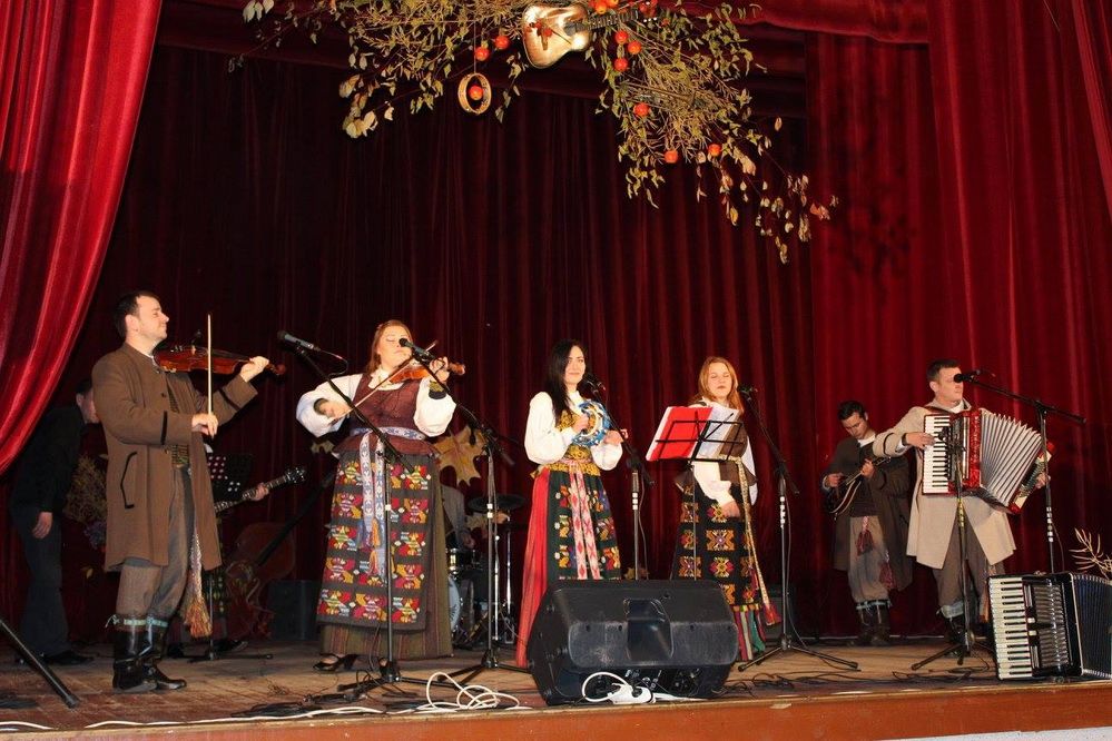 „Prie krintančių lapų” ugniakuro Santaikoje (foto)