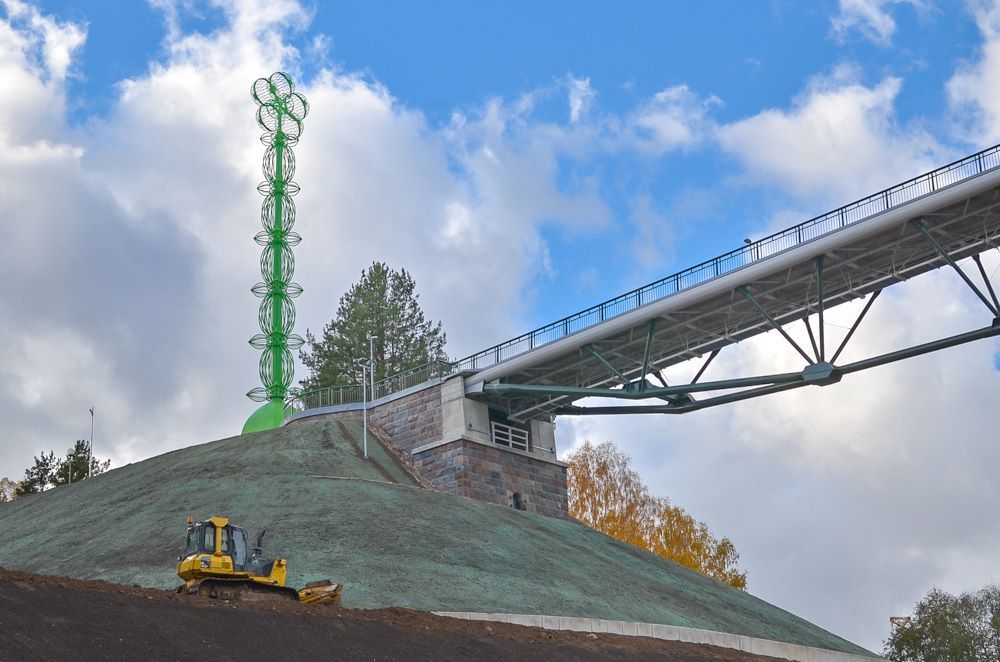Paskutinieji štrichai prie Alytaus Baltosios Rožės tilto…