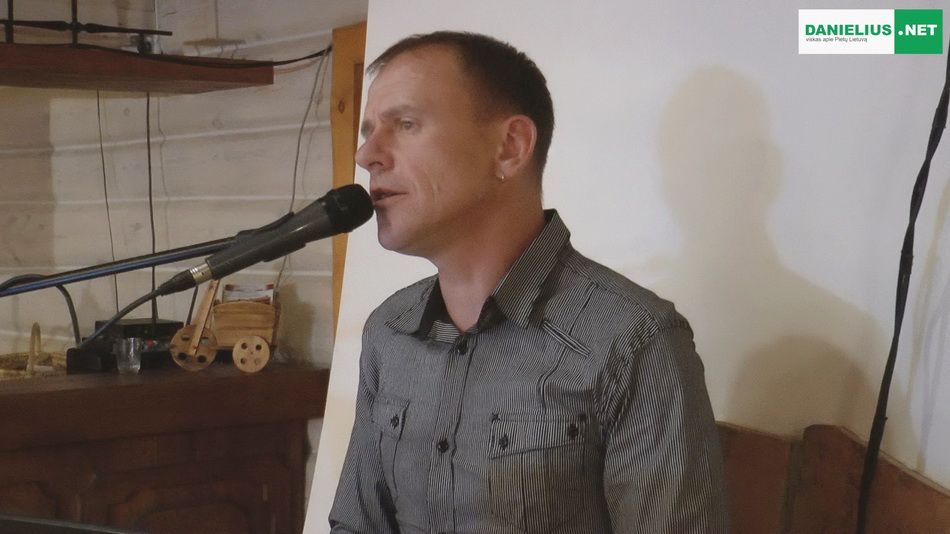 Dainuoja Juozas Kavaliauskas (video)