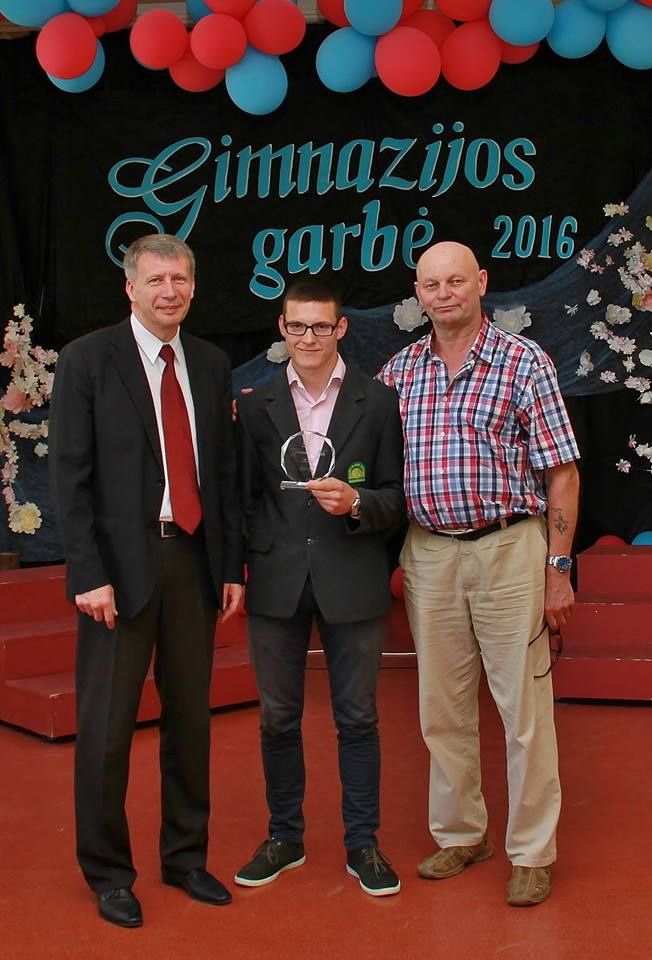 „Garbė 2016“ Daugų Vlado Mirono gimnazijoje