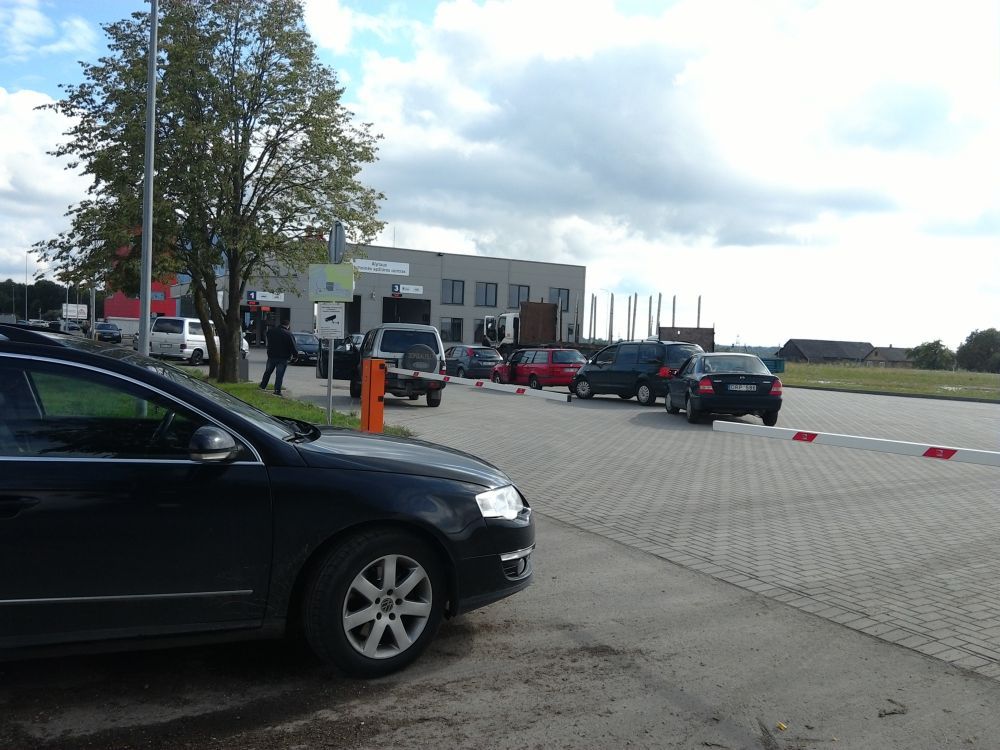 Alytaus techninės apžiūros centre eilės kaip pas gydytojus poliklinikoje