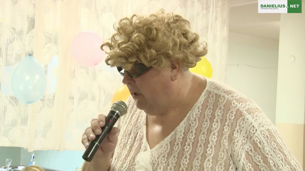 Varėnos vestuvių paštininkė (video)