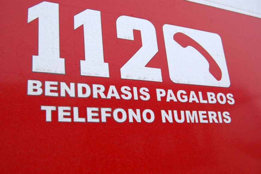 Nuobaudą gavo Bendrojo pagalbos centro pareigūnę įžeidinėjusi moteris