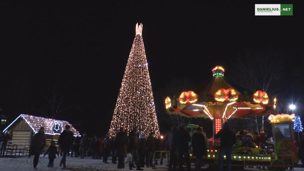 Druskininkų Kalėdų eglutė ir Alytaus Dejavu choras su Asta Pilypaite (video)
