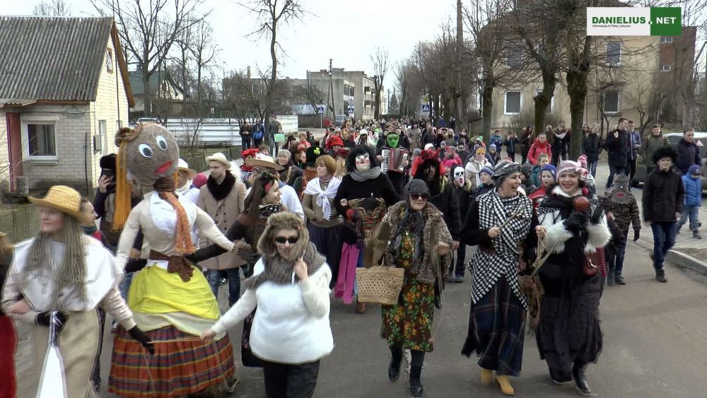 Užgavėnės Dauguose (video)