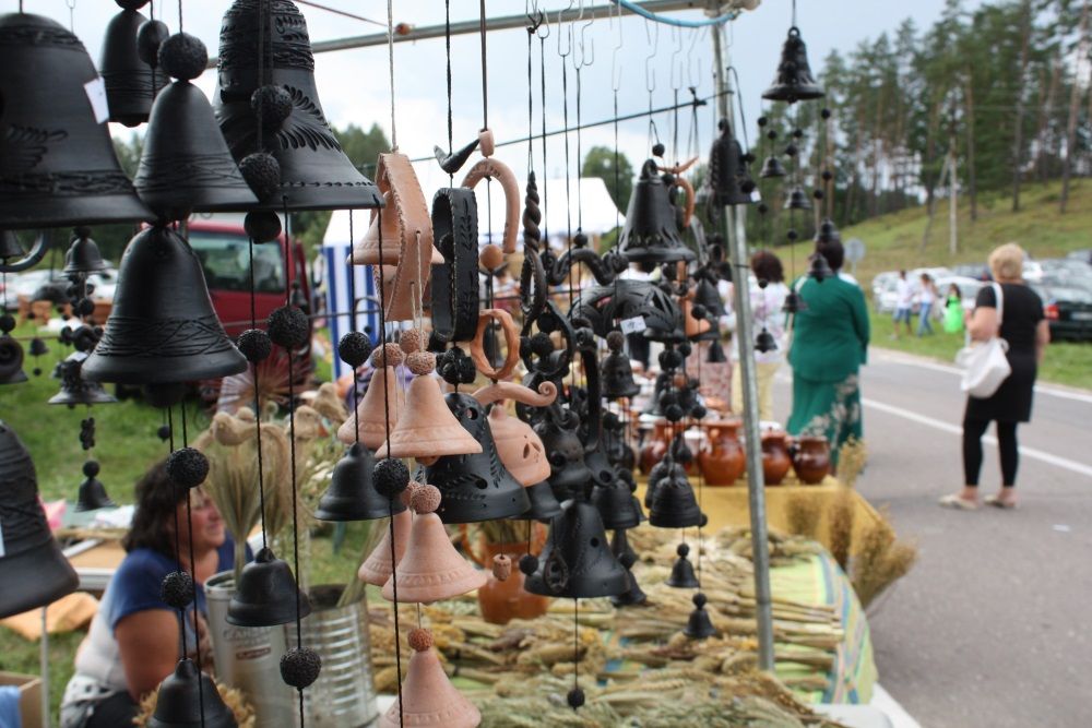 Kviečiame prekiauti Joninių šventėje Simne