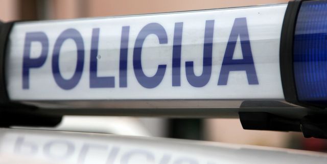 Varėnos rajone į automobilio bagažinę uždarytas ir muštas vyriškis