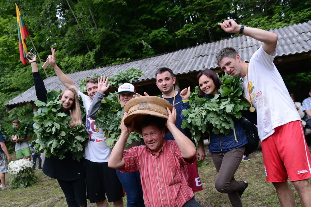 Į Varčios mūšio paminėjimą susirinko šimtas žmonių, rungėsi 9 krepšinio komandos (foto+video)