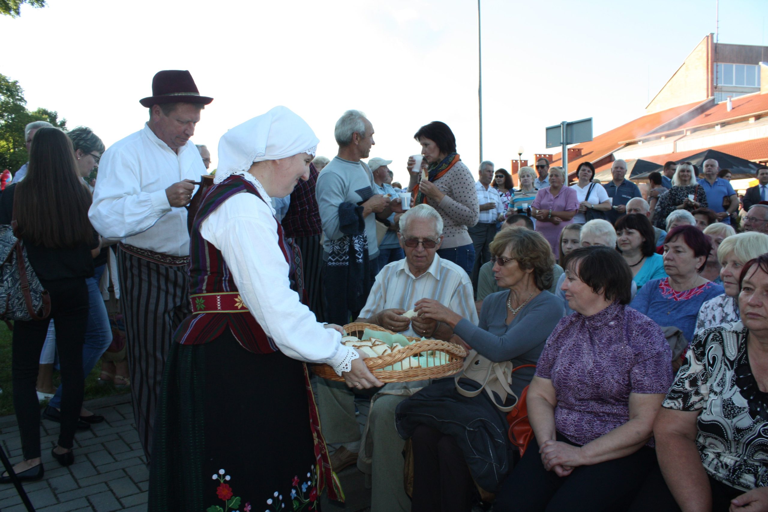 Į Oninių šventę Punioje iš Alytaus važiuokite nemokamai!!!