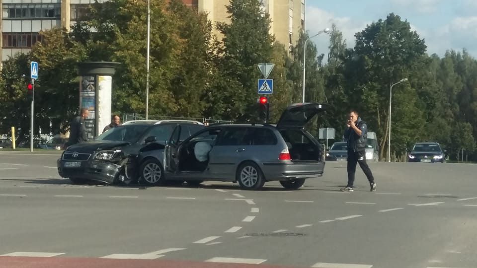 Avarija prie Alytaus sporto rūmų