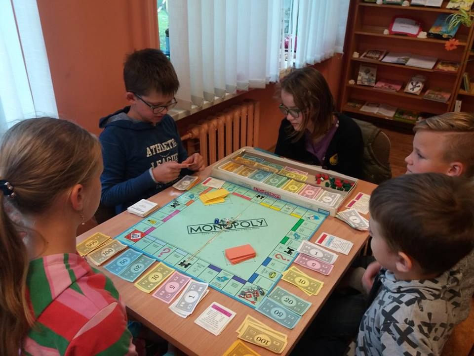Stalo žaidimai – visapusiškai naudinga veikla