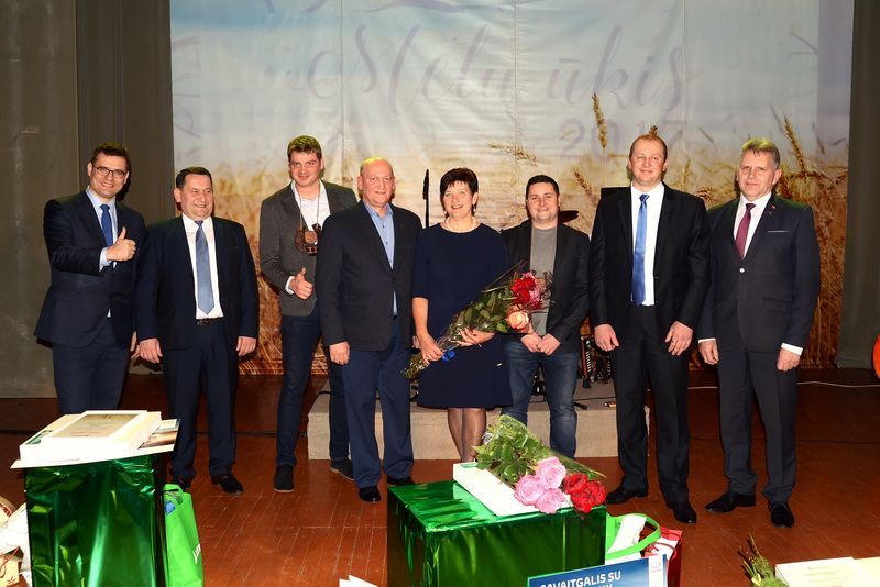 Konkurso “Metų ūkis-2017” geriausių Alytaus rajono ūkininkų apdovanojimo ceremonija Punioje (foto+video)