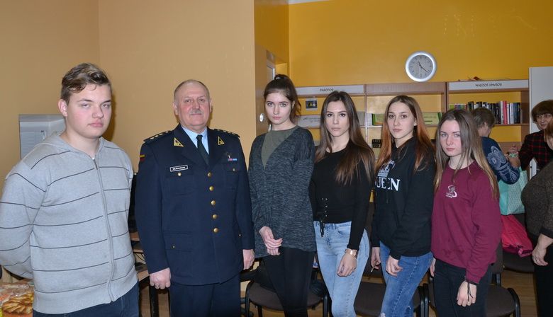 Pivašiūnų gimnazijos mokinių Karjeros planavimo pamoka netradicinėje erdvėje