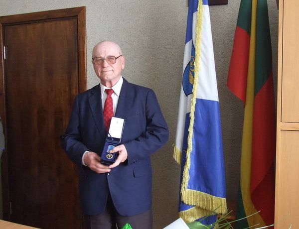 Vytautas  Dunderis aviamodelizmo pradininkas bei puoselėtojas Varėnos rajone