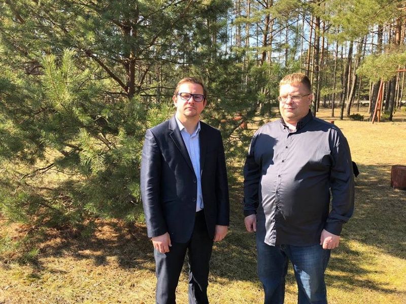 Iš arčiau: Art-Tom įmonės vadovai Artūras Židžiūnas ir Tomas Dabravolskas