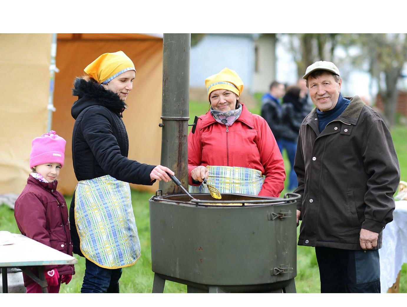 Alovė balandžio 22-ąją tradiciškai kviečia į Jurgines ! (4 video)