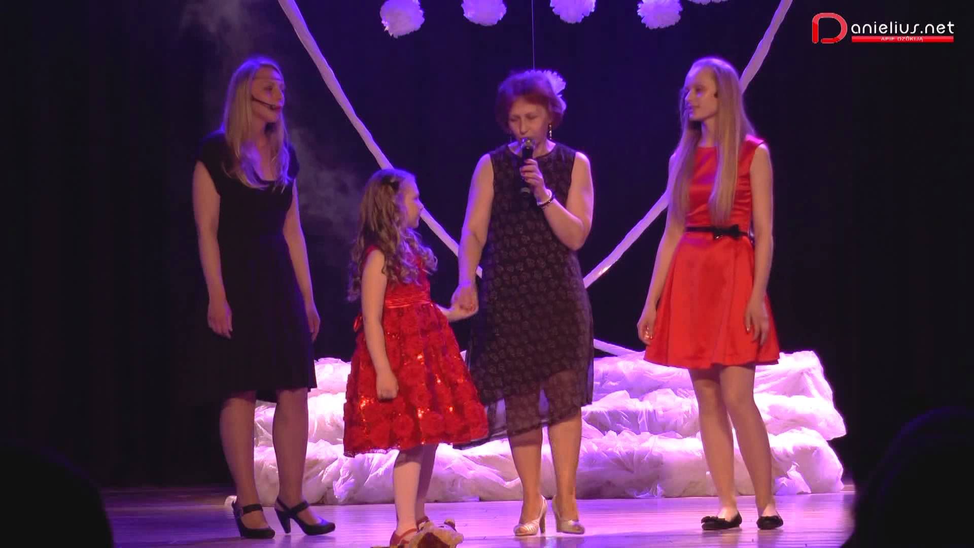 Gegužės 4-ąją Daugai kviečia į Motinos dienos koncertą (8 ankstesnių renginių video)