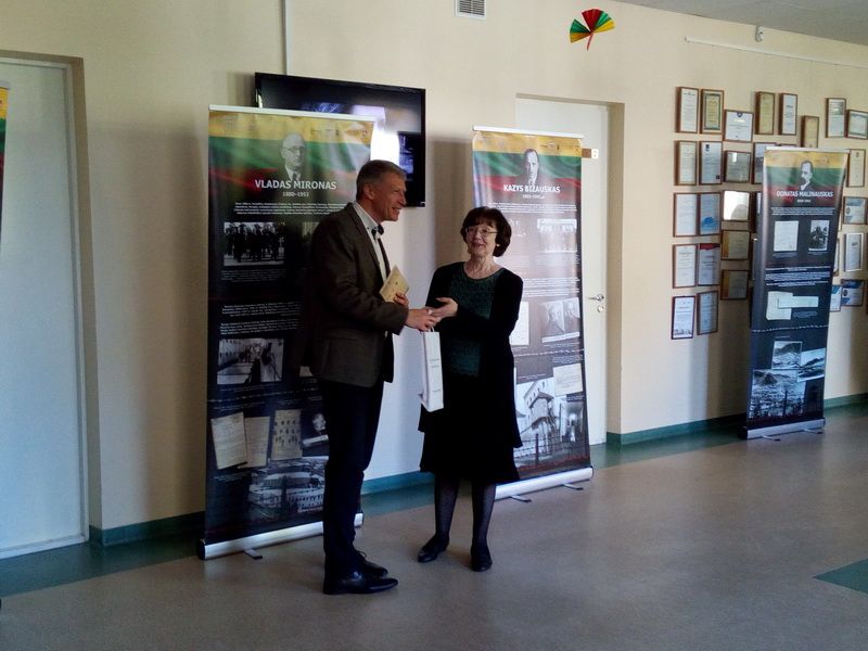 Lietuvos ypatingojo archyvo  paroda Daugų Vlado Mirono gimnazijoje