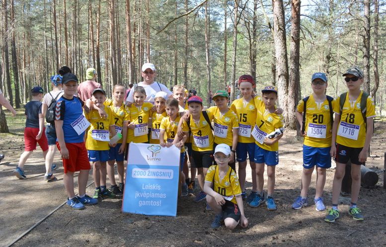 Varėnoje žingsnius skaičiavo ėjimo aistruoliai iš visos Lietuvos (foto)