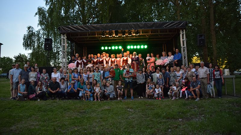 Po dvejų metų pertraukos – Verebiejuose vėl skambėjo Sekminių žvangučiai