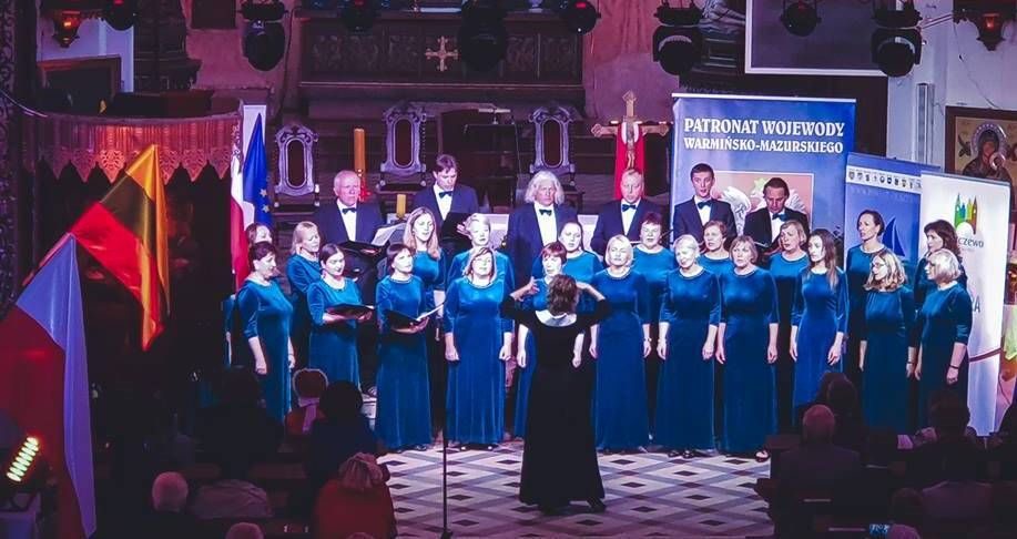 Dėl chorų „Oskarų“ kovojo ir varėniškių  „HARMONIJA“