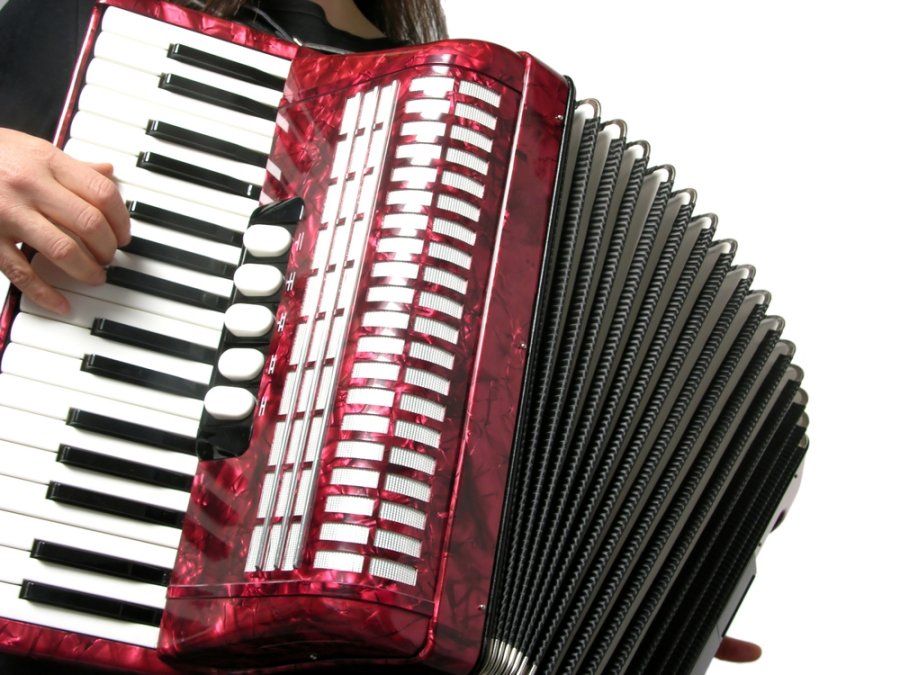 Rugpjūčio 30-ąją Miroslave – vestuvių muzikantų koncertas (afiša+video)