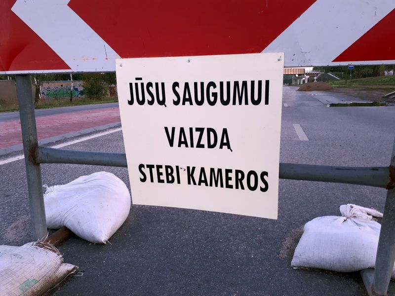 Dėl mūsų saugumo įrengia net kameras?