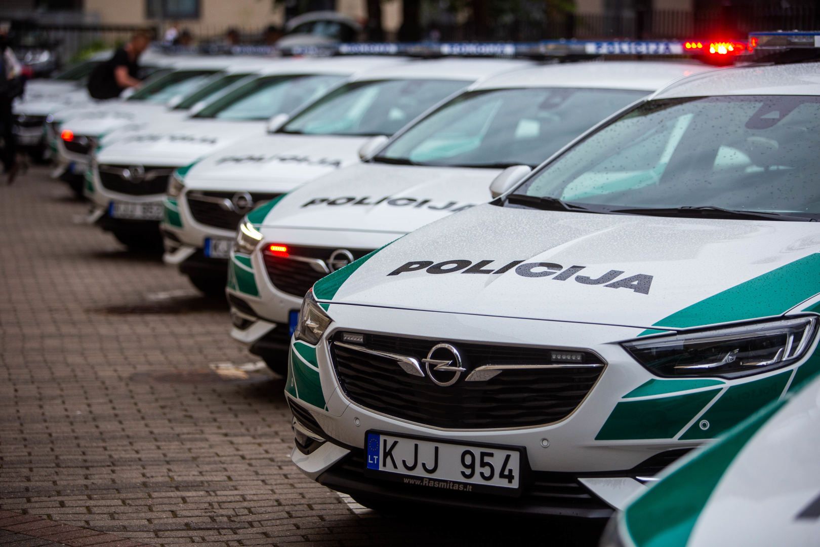 Kaniūkų kaime sustabdytas neblaivus areštinės policininkas