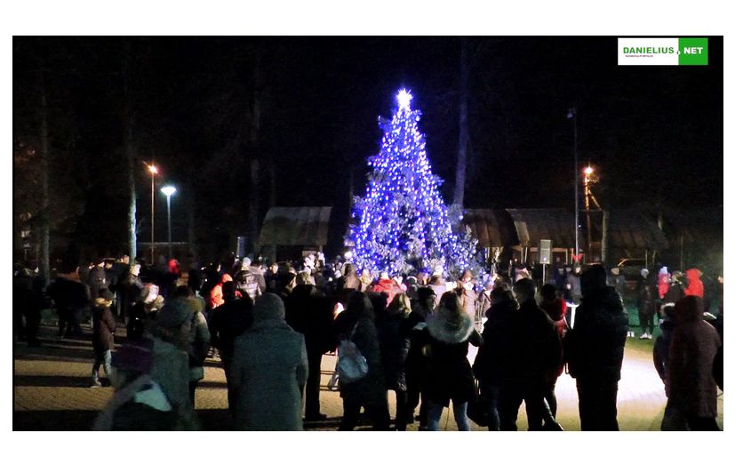 Daugų Kalėdų eglutės įžiebimo šventė-2018 (video)