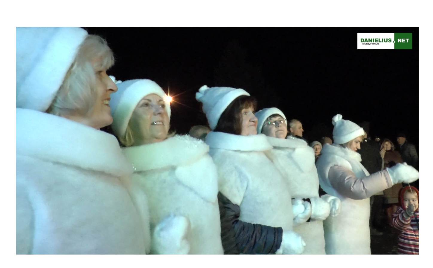 Nemunaičio Kalėdų eglutės įžiebimo šventė-2018 (video)