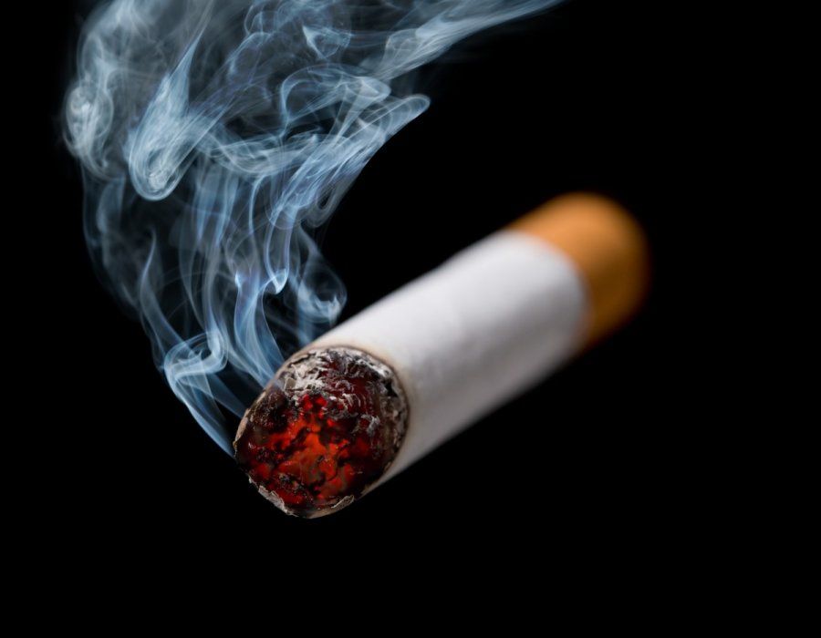Varėnoje nuo cigaretės užsidegus automobiliui žuvo moteris
