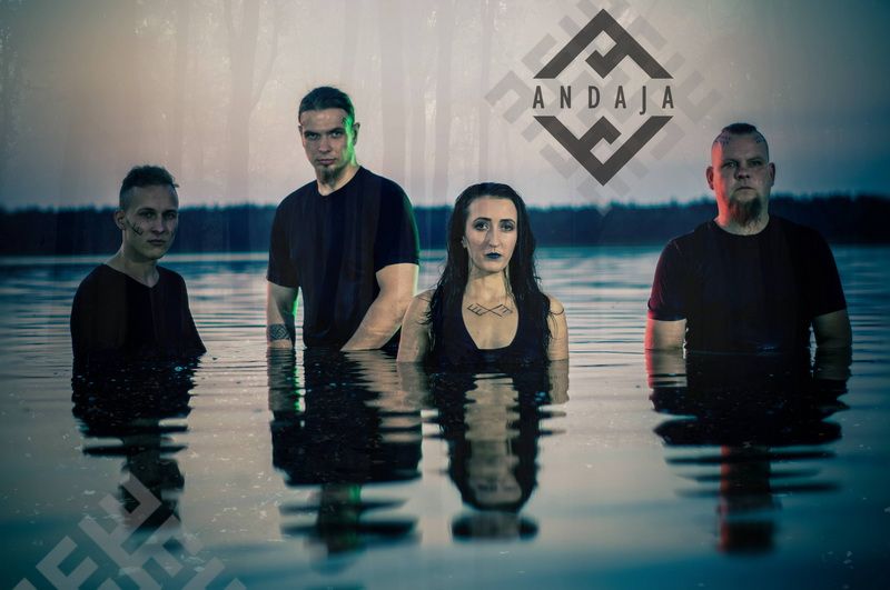 Kovo 8-ąją Varėnoje koncertuos grupės “Andaja”, “Ūkanose” ir “Sovijus” (afiša)