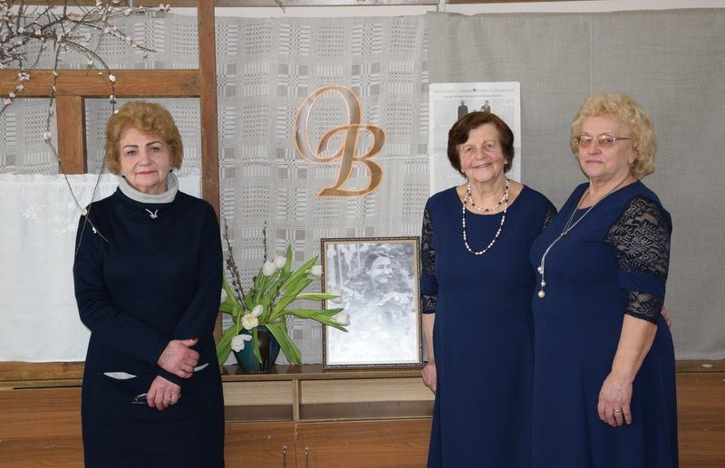 Ilgoji… ilgesingoji prisiminimų popietė Kančėnuose apie poetę Onę Baliukonę (foto)