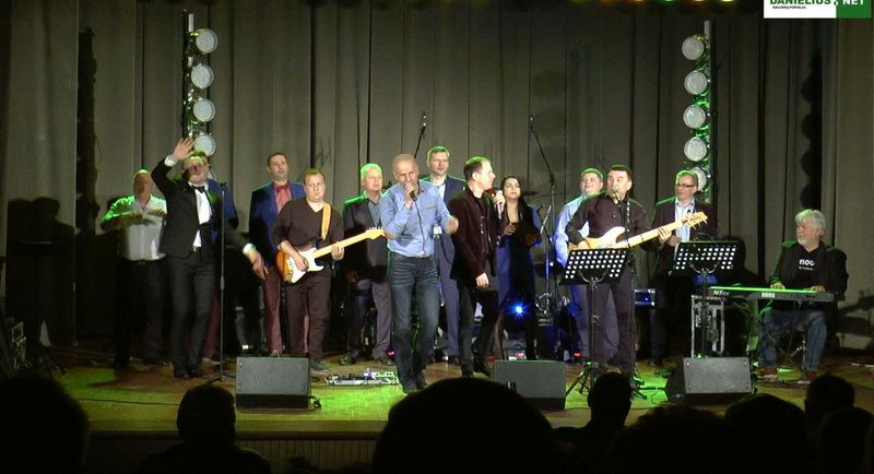 Balandžio 28-ąją Punioje – koncertas “Pašėlęs mikrofonas!” (video)