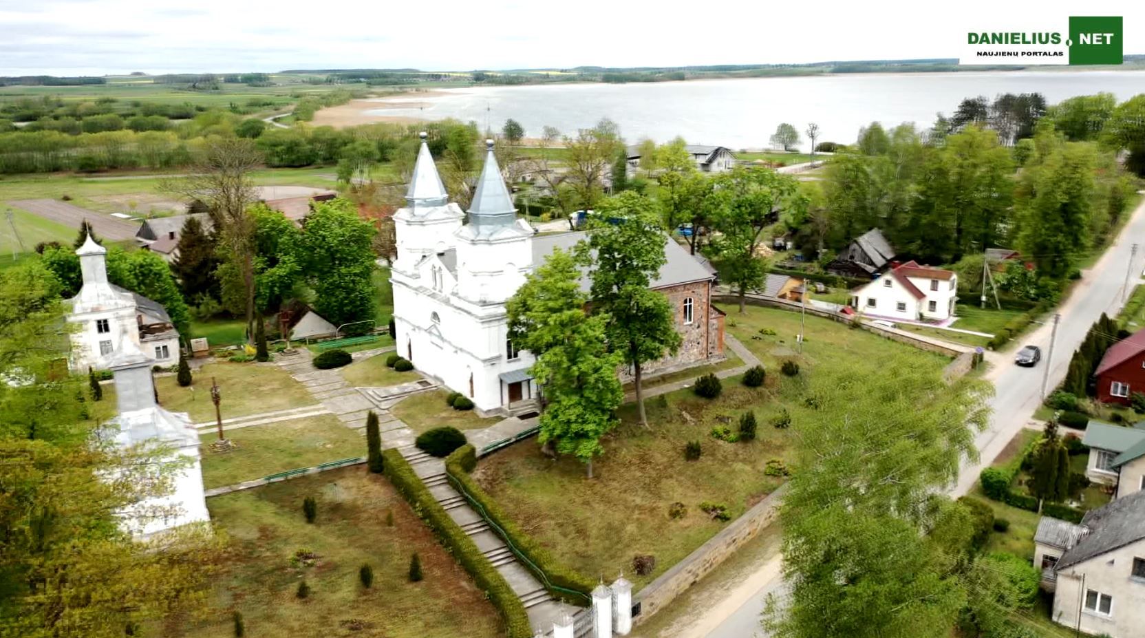 Šv. Mišios Metelių Kristaus Atsimainymo bažnyčioje (video)