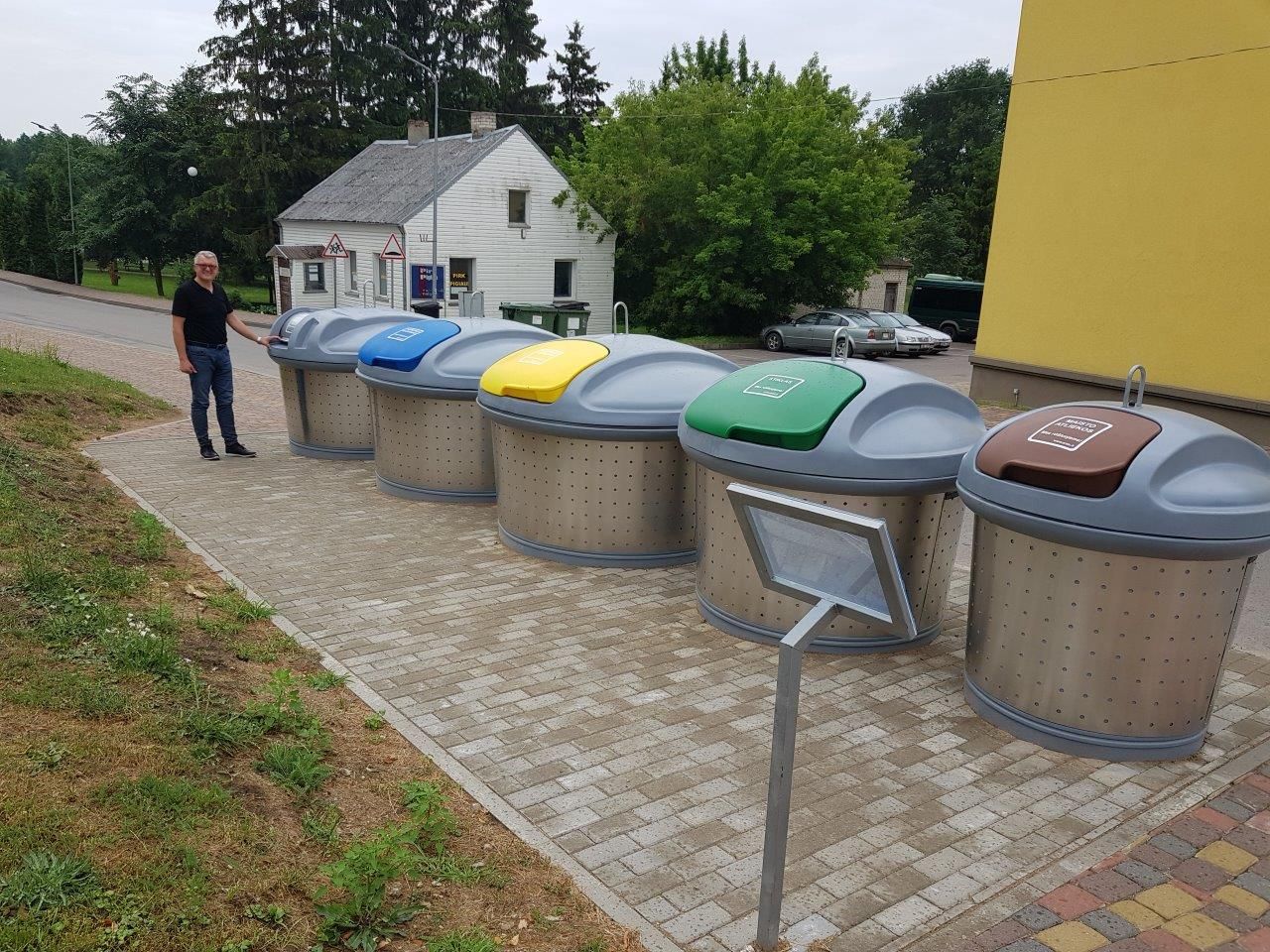 Rūšiuoti maisto atliekas pradeda ir daugiabučiai. Startas – Lazdijuose
