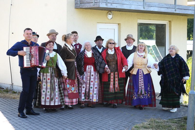 Alovės “Susiedai” (video)