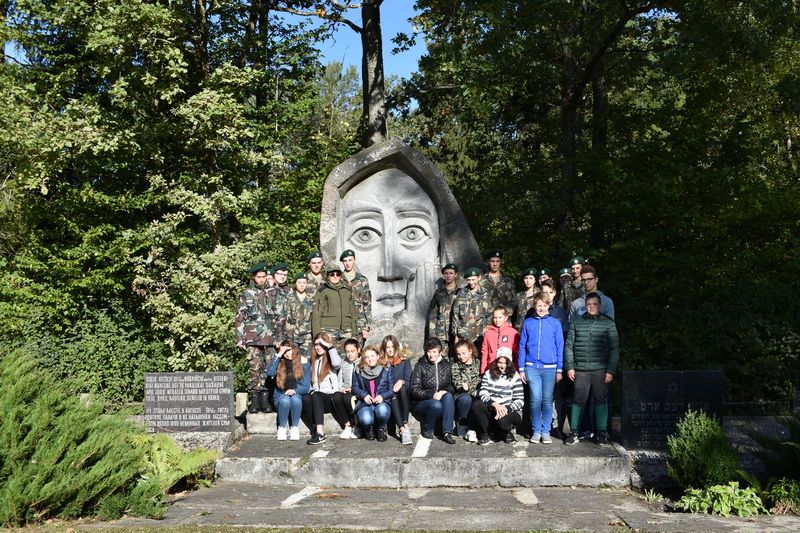 Lietuvos žydų genocido dienos minėjimas Simno gimnazijoje