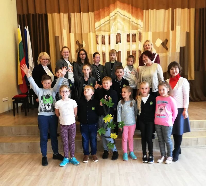 Popietė Alytaus r. meno ir sporto m-kloje „Aš labai myliu muziką“ (foto)