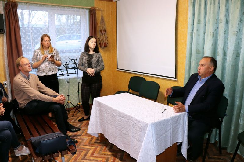 Alytaus seniūnijos gyventojai prašo mažinti elektros pastotės keliamą triukšmą