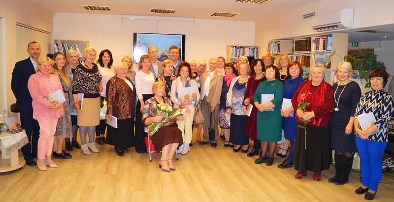 Varėnoje pristatyta Joanos Grigaitienės apybraižų knyga „Svajonės pašaukti“ (foto)