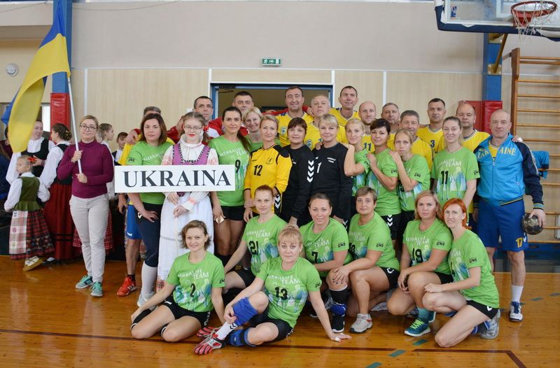 Varėnoje šeimininkavo veteranų rankinio varžybos „Ukrainos ambasadoriaus Lietuvoje taurė 2019“ (foto+video)