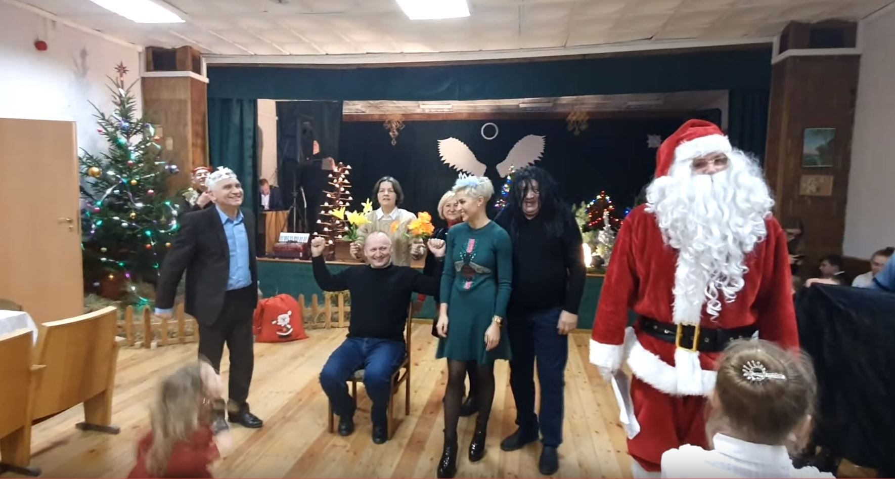 Nuotaikinga Kalėdų senelio pasaka Alovėje (video)