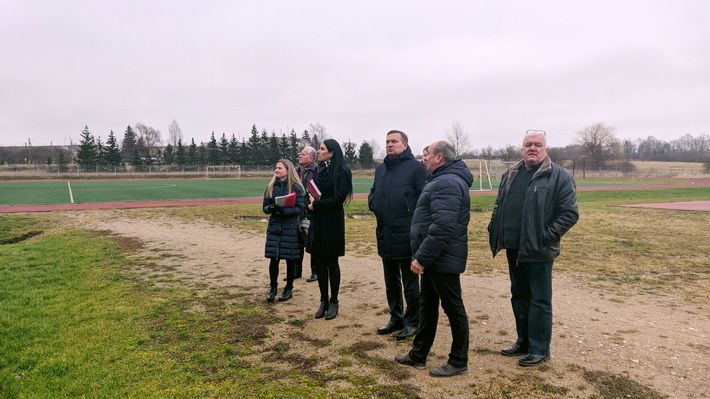 Dar daugiau erdvių sportuoti – bus rekonstruotas Simno stadionas