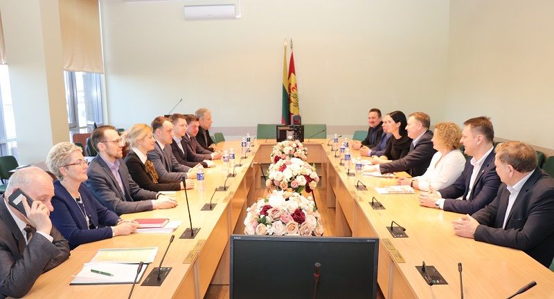 Rajono vaikams – vietos darželiuose garantuotos. SPRENDIMAS po vadovybių susitikimo