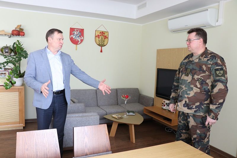 Alytaus rajone karantinuotus asmenis padės prižiūrėti šauliai